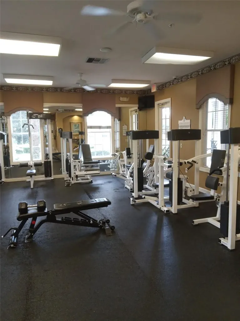 3707 Conroy Road Orlando FL 32839