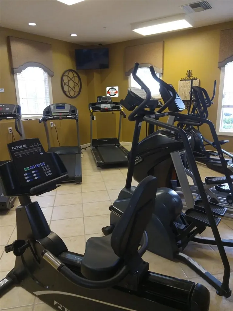 3707 Conroy Road Orlando FL 32839