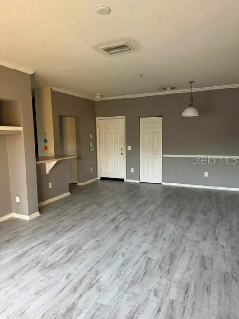 3707 Conroy Road Orlando FL 32839