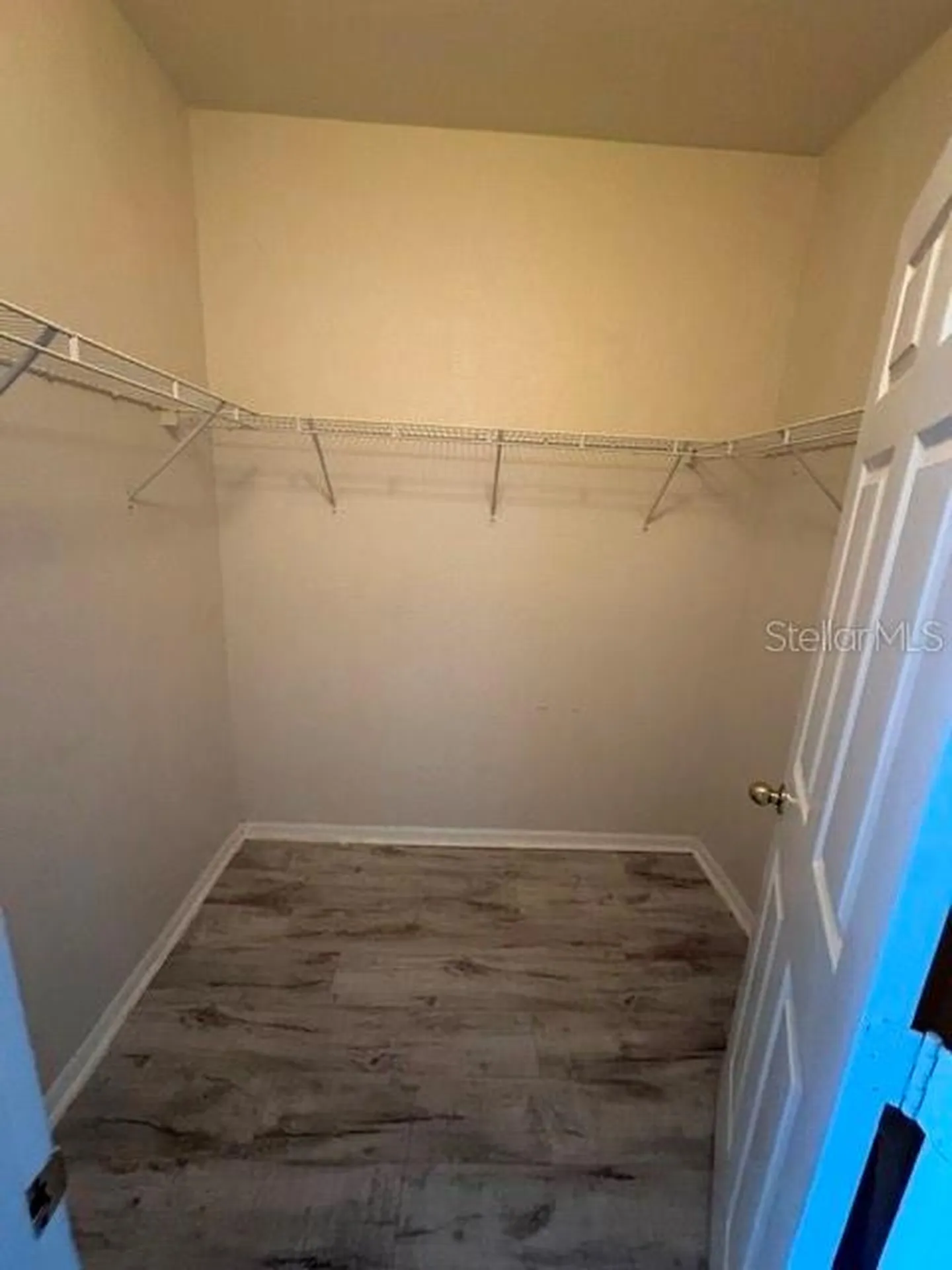 3707 Conroy Road Orlando FL 32839