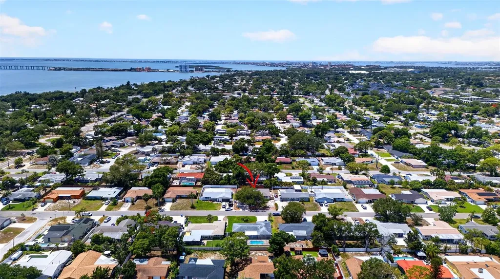 6801 17th Street S St Petersburg FL 33712