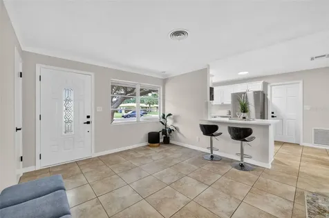 6801 17th Street S St Petersburg FL 33712