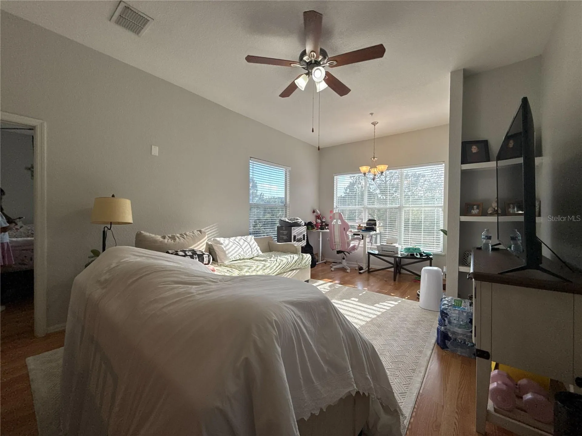 8927 Legacy Court Kissimmee FL 34747