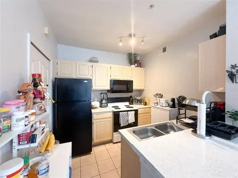 8927 Legacy Court Kissimmee FL 34747