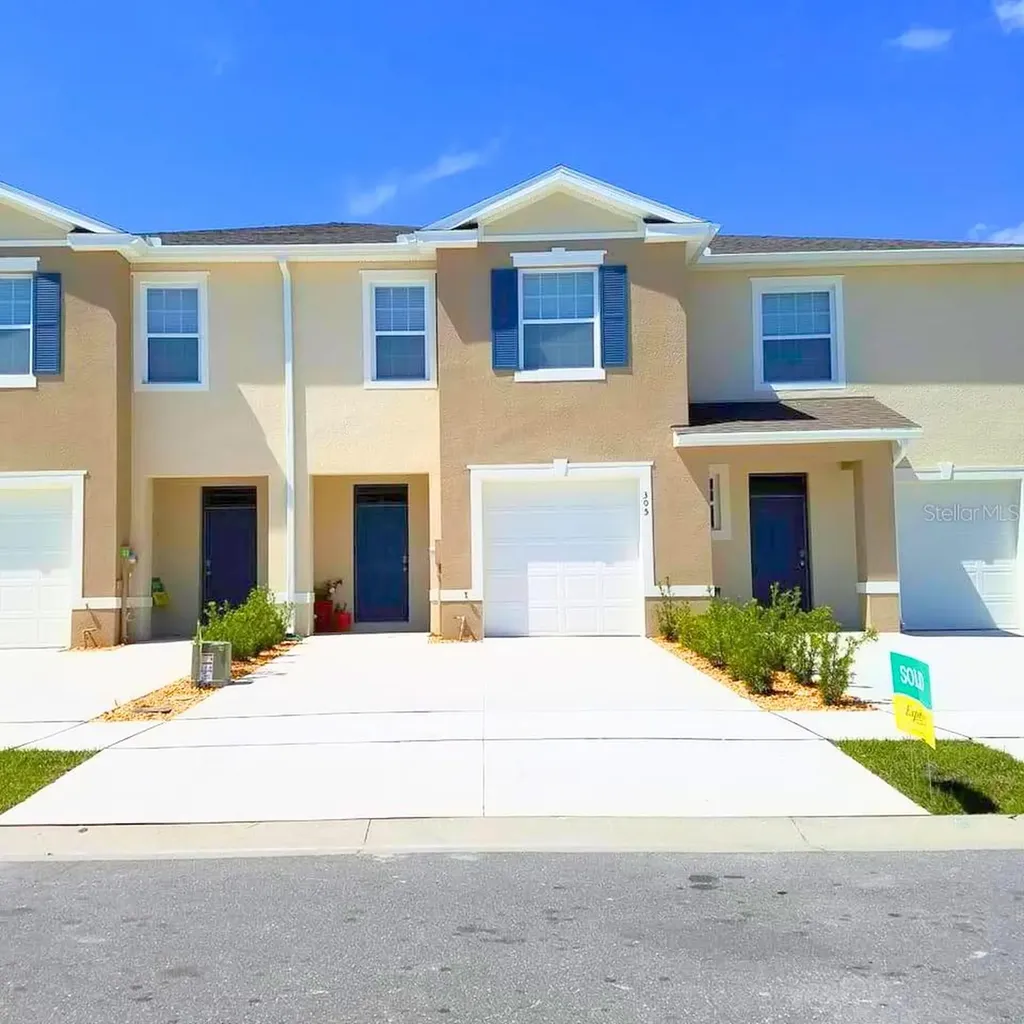 305 Feltrim Reserve Boulevard Davenport FL 33837