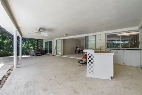 207 Dunbridge Drive Palm Harbor FL 34684