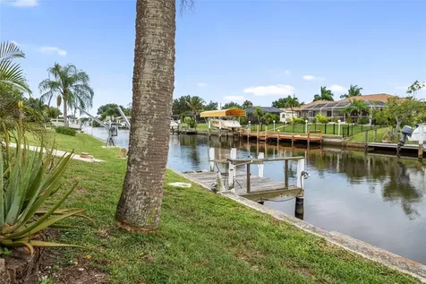 140 Barre Drive NW Port Charlotte FL 33952