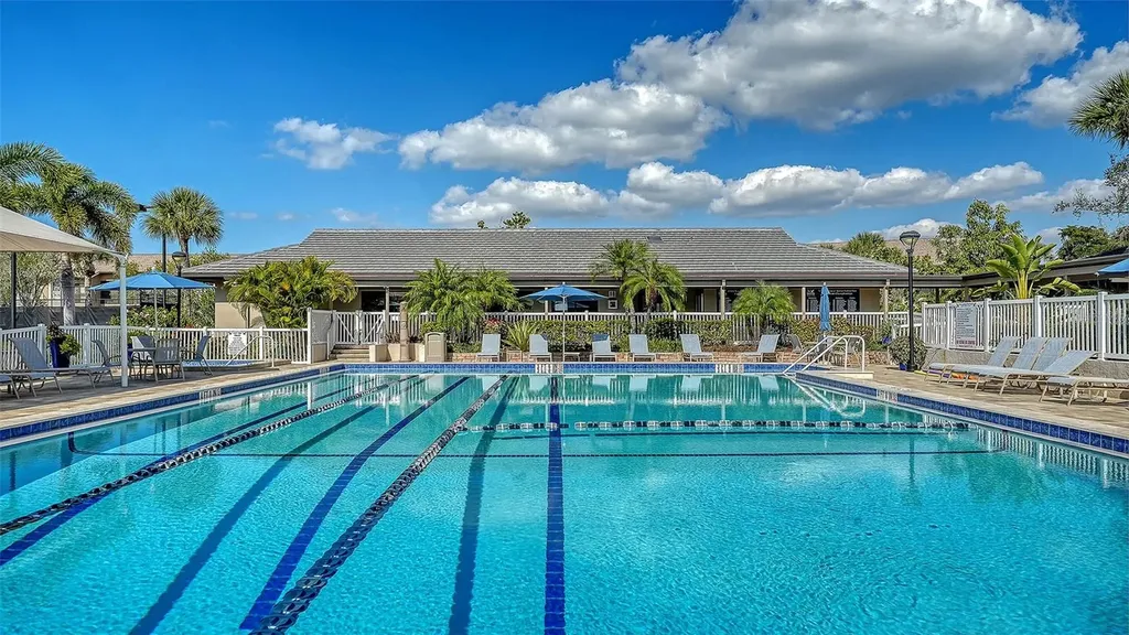 5420 Eagles Point Circle Sarasota FL 34231