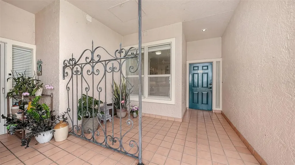 5420 Eagles Point Circle Sarasota FL 34231