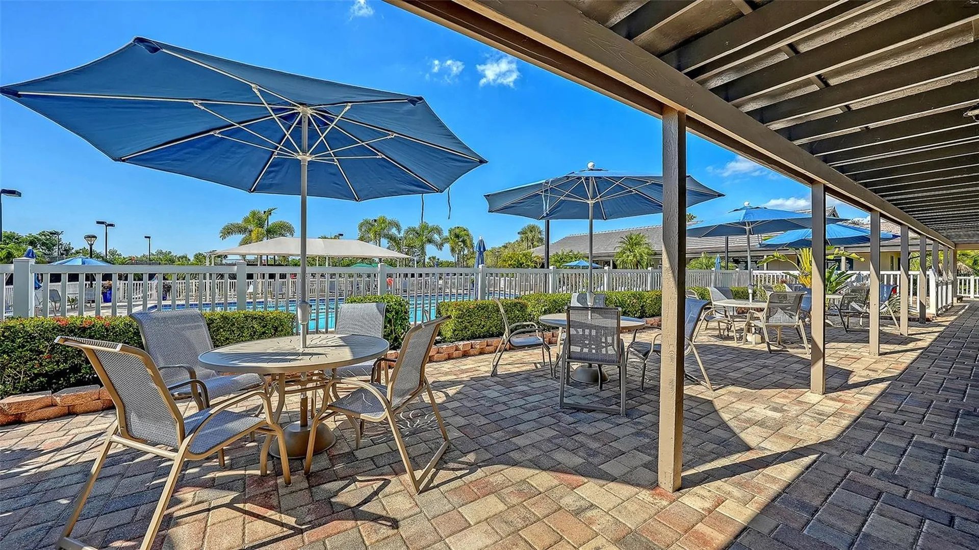 5420 Eagles Point Circle Sarasota FL 34231