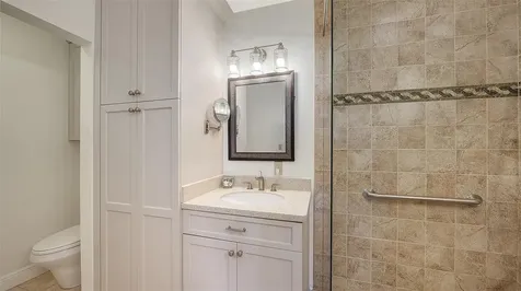 5420 Eagles Point Circle Sarasota FL 34231