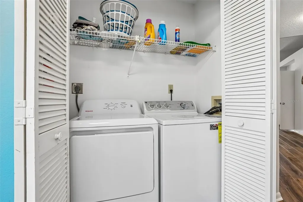 6085 Bahia Del Mar Boulevard St Petersburg FL 33715