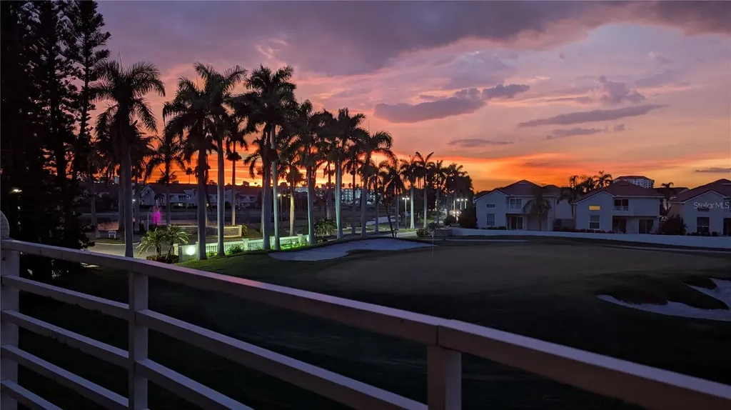 6085 Bahia Del Mar Boulevard St Petersburg FL 33715