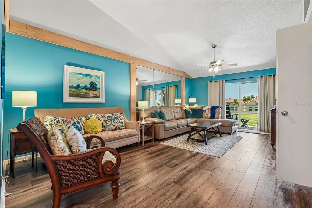 6085 Bahia Del Mar Boulevard St Petersburg FL 33715