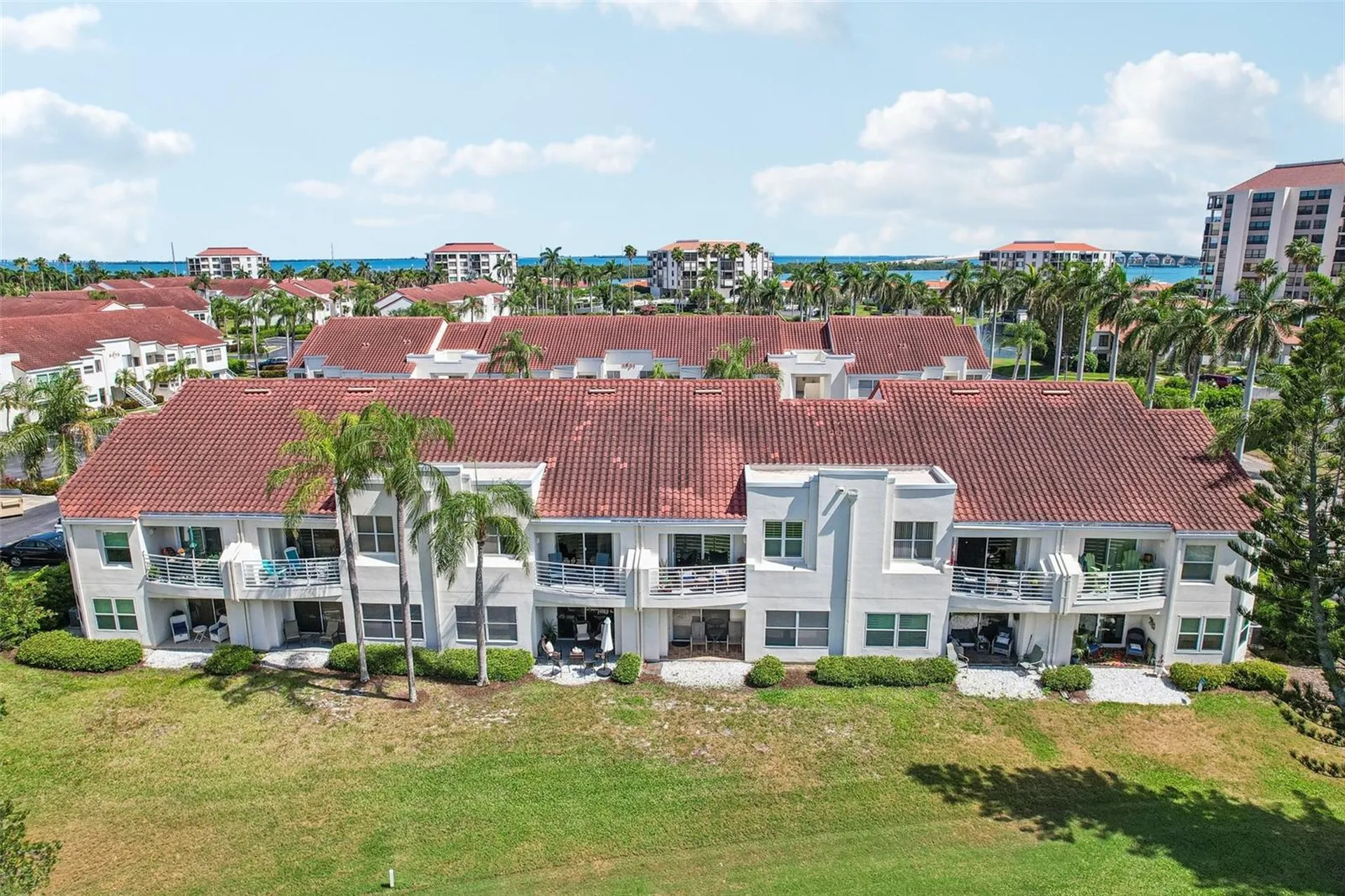 6085 Bahia Del Mar Boulevard St Petersburg FL 33715