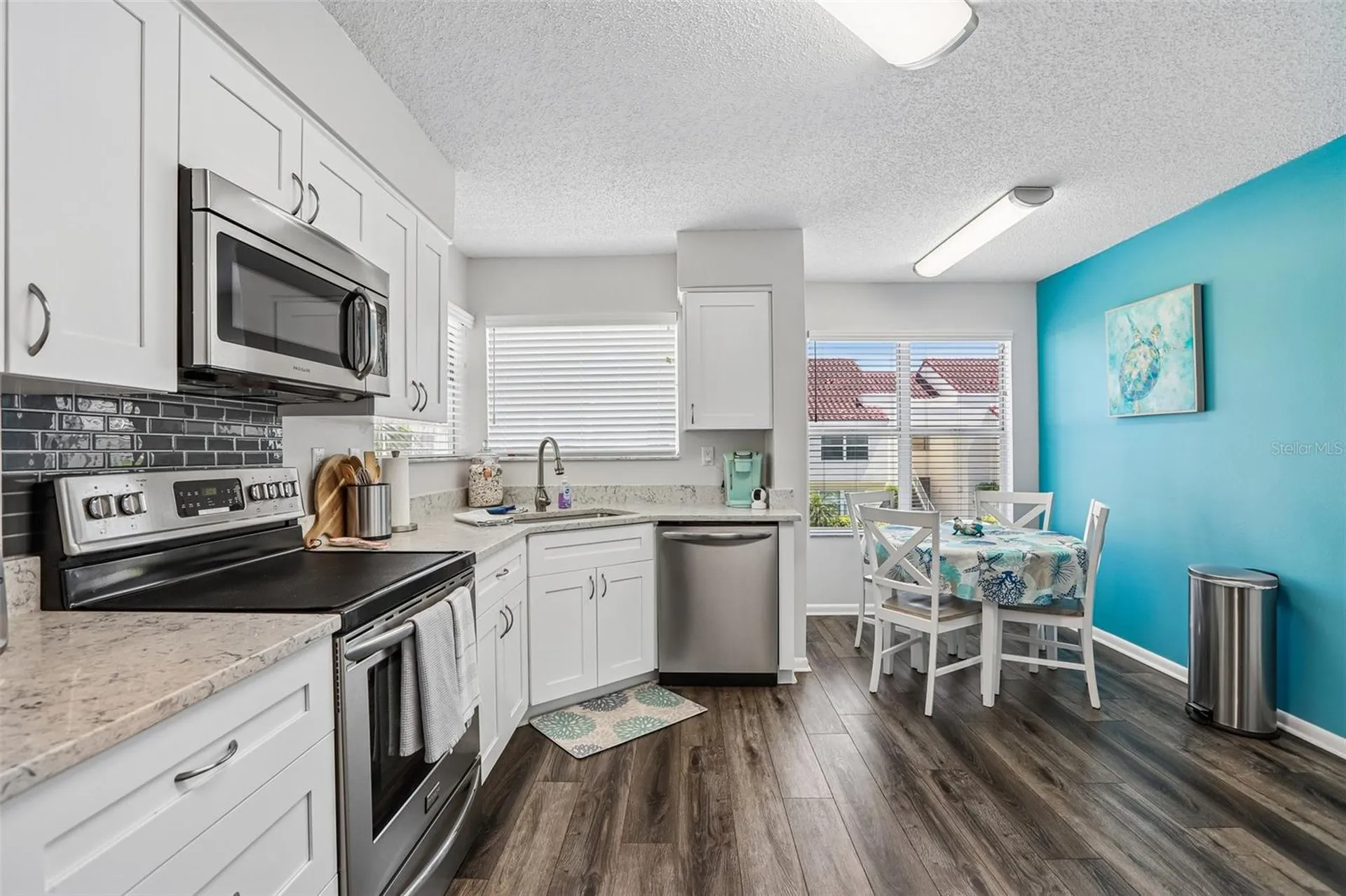 6085 Bahia Del Mar Boulevard St Petersburg FL 33715