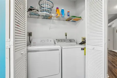 6085 Bahia Del Mar Boulevard St Petersburg FL 33715