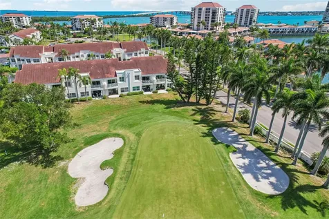 6085 Bahia Del Mar Boulevard St Petersburg FL 33715