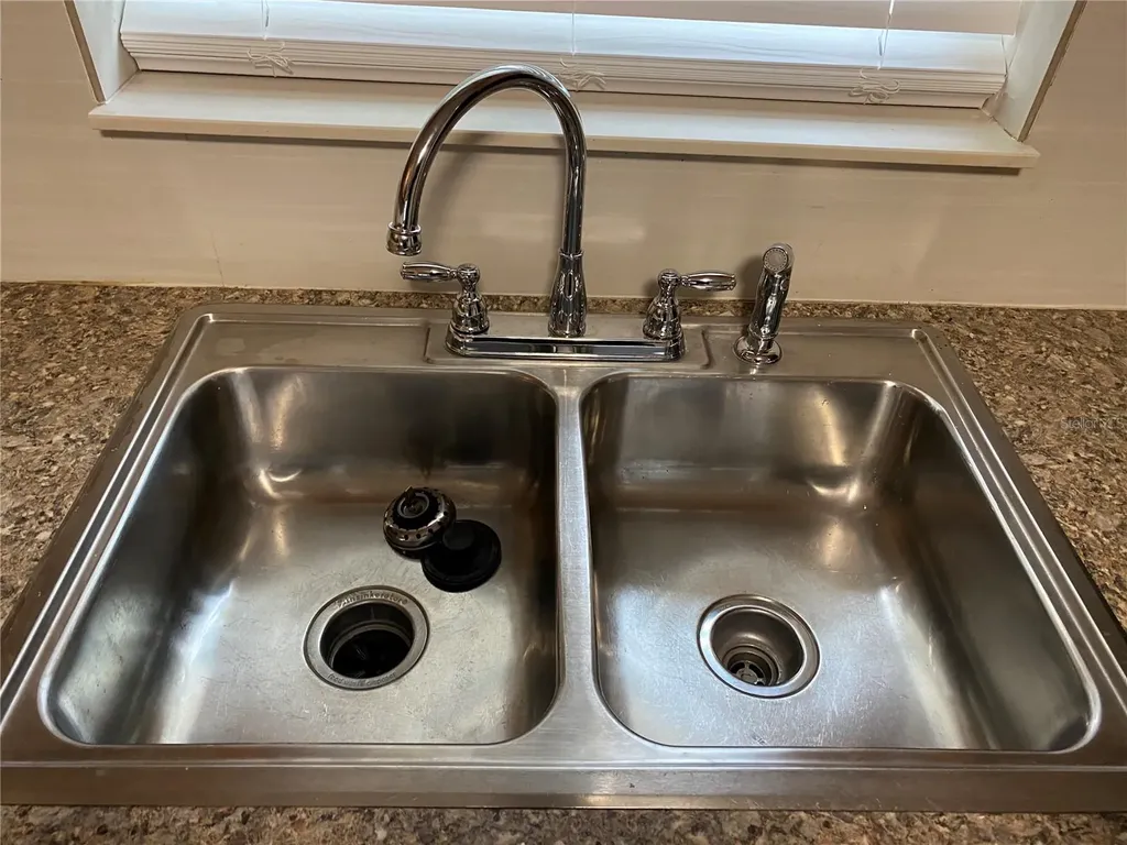 1908 W Saint Louis Street Tampa FL 33607
