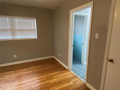1908 W Saint Louis Street Tampa FL 33607