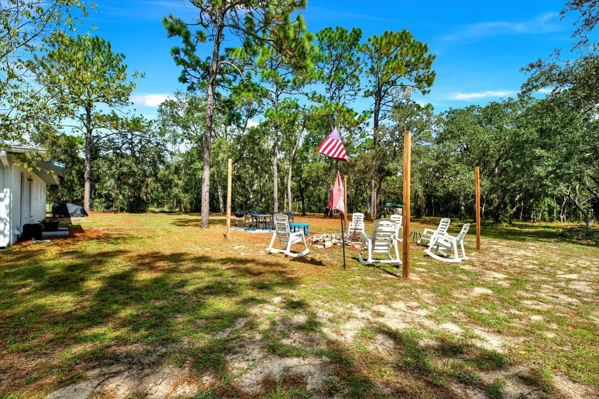 2133 S Colonial Avenue Homosassa FL 34448