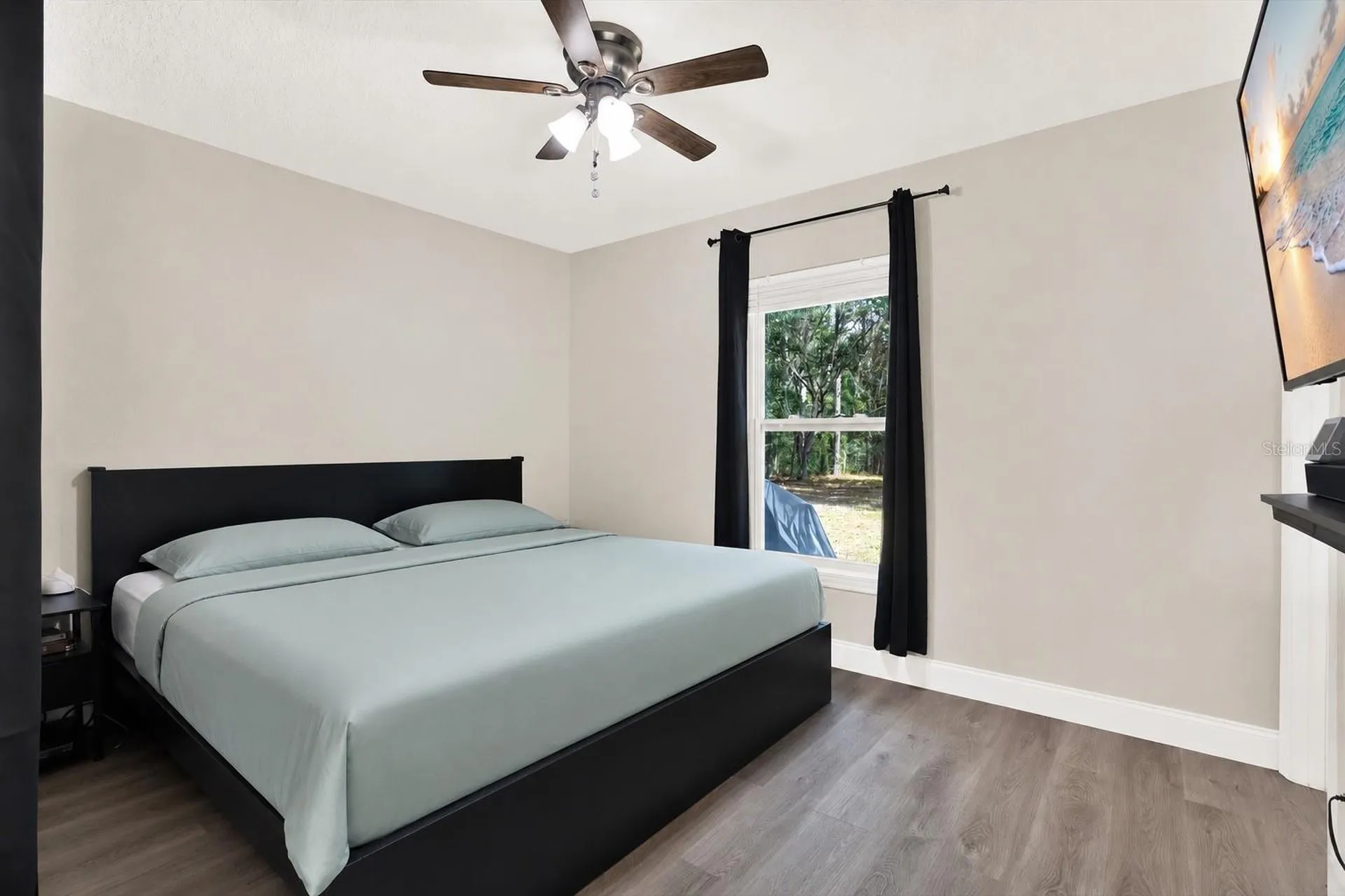 2133 S Colonial Avenue Homosassa FL 34448