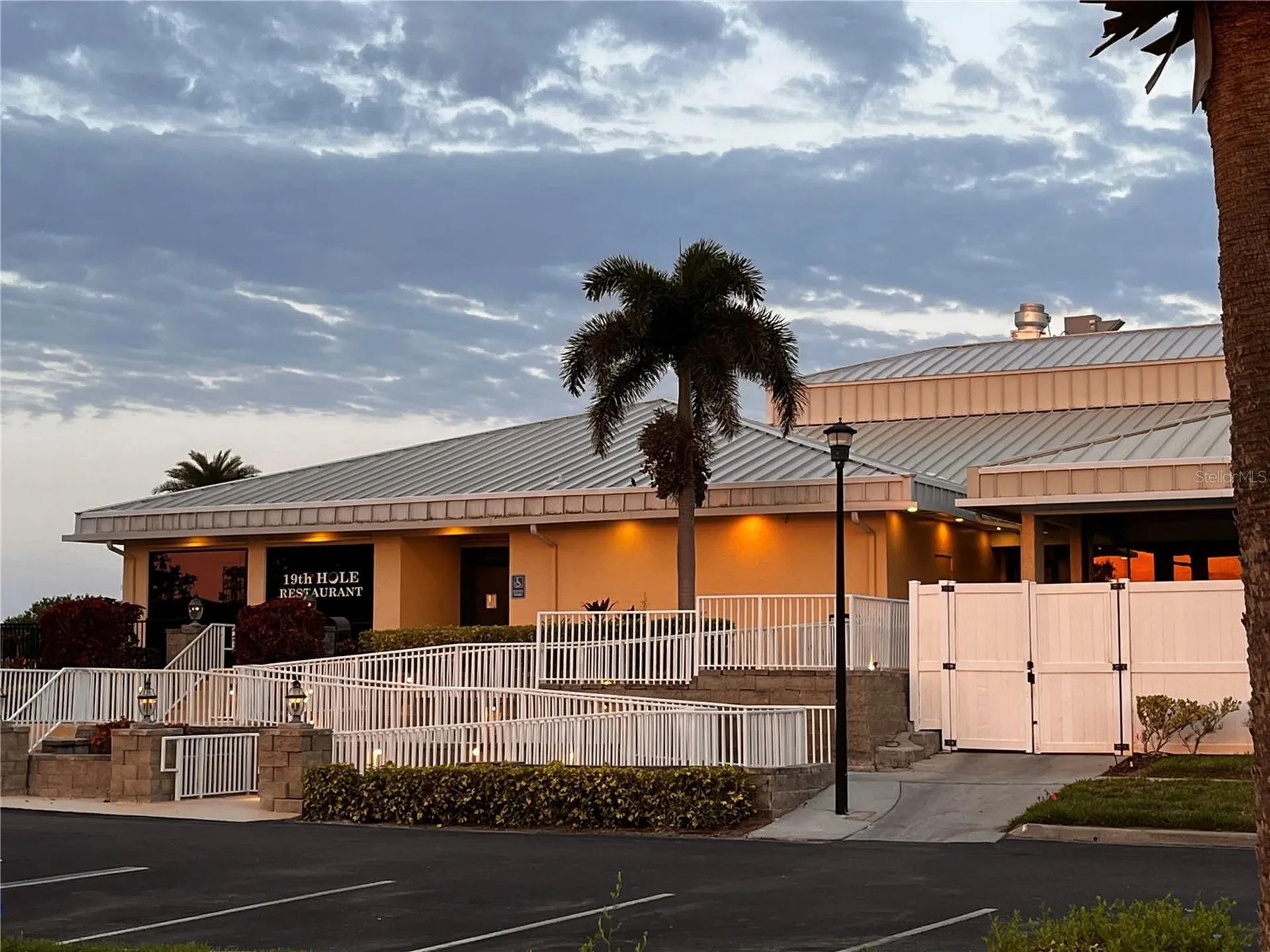 3914 Atrium Drive Orlando FL 32822