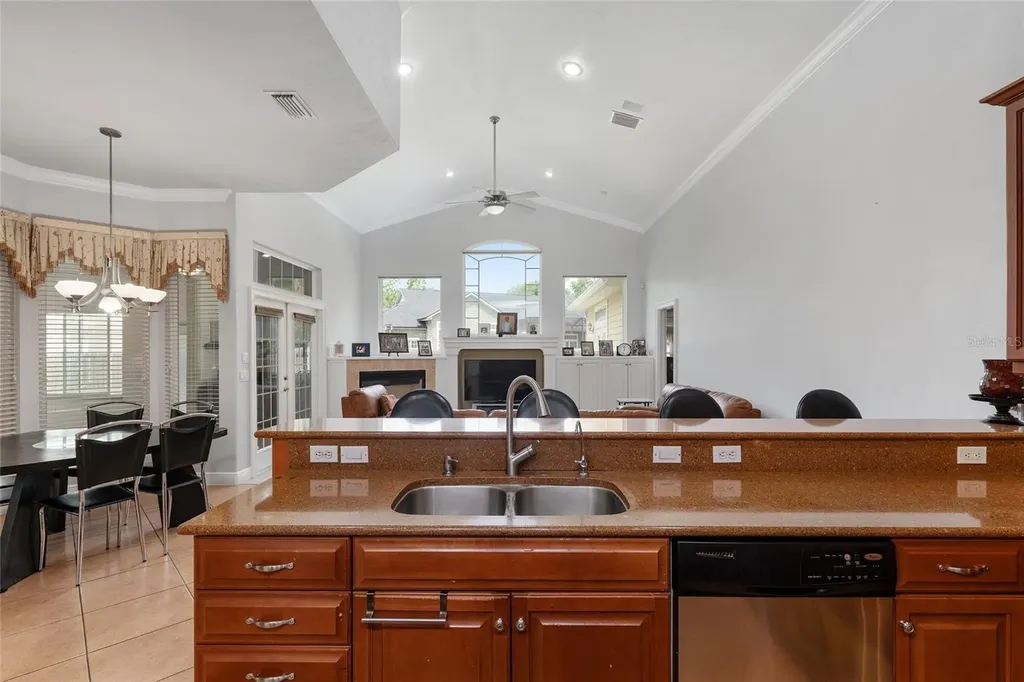 1446 SW 87th Street Gainesville FL 32607