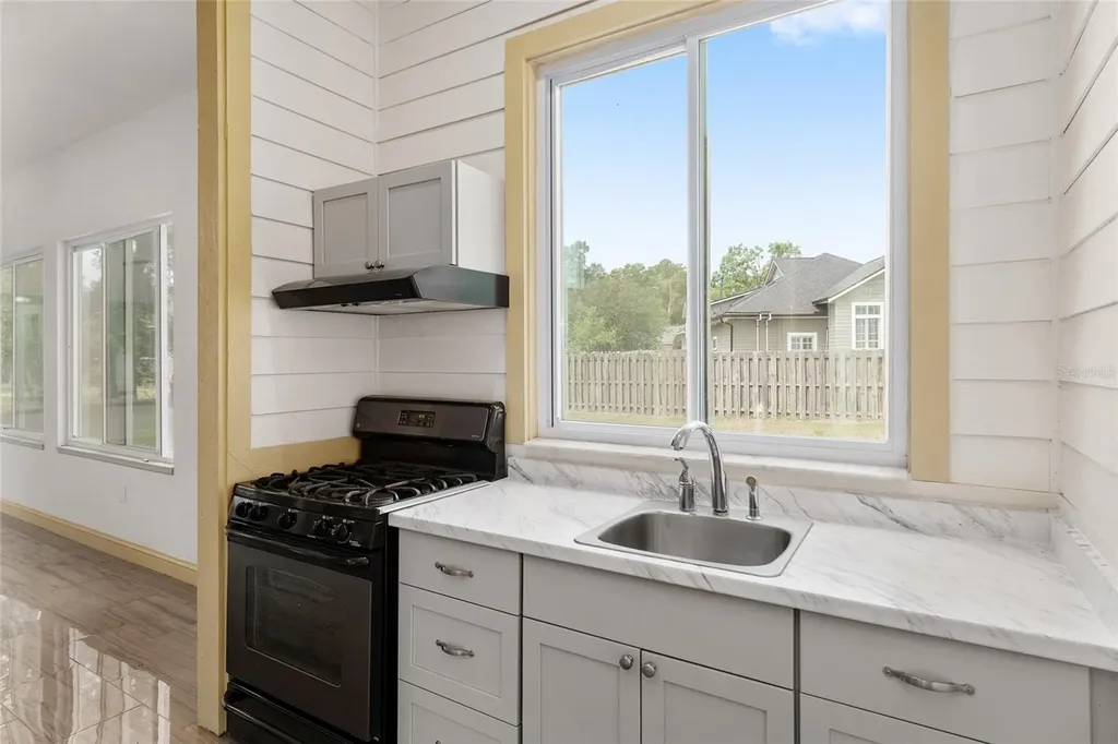 1446 SW 87th Street Gainesville FL 32607