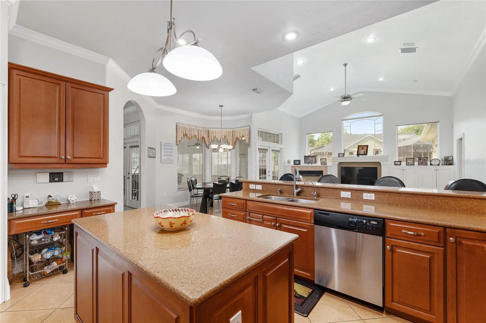 1446 SW 87th Street Gainesville FL 32607