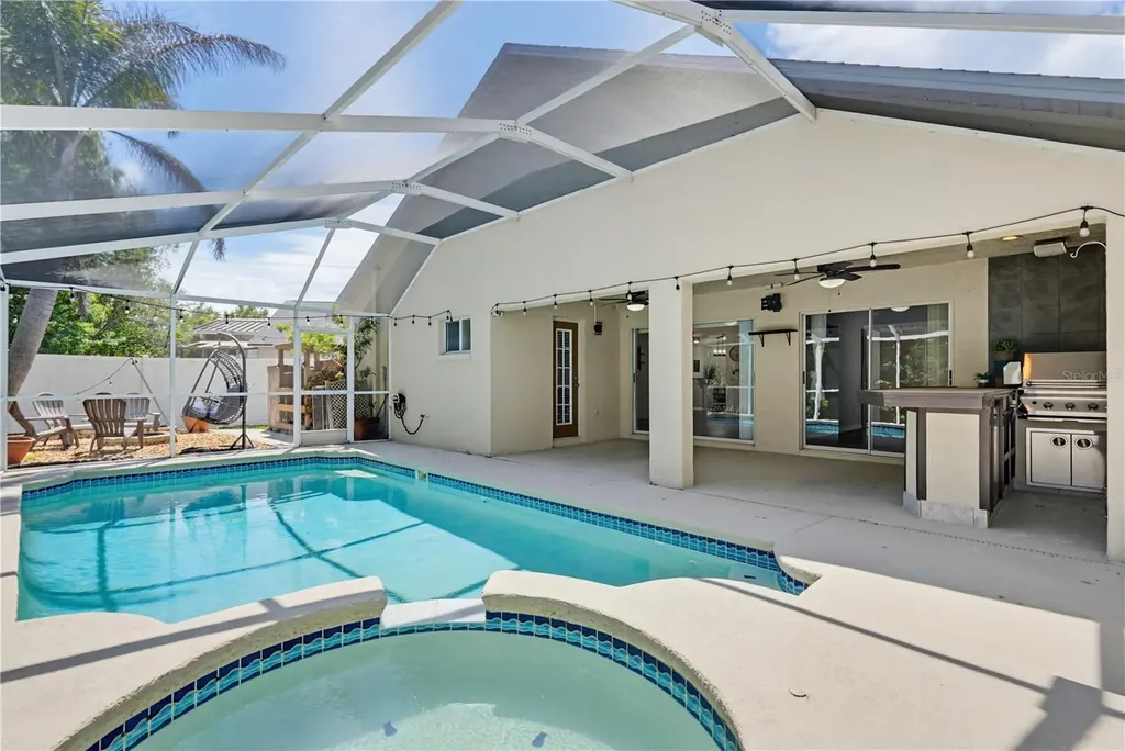 10236 Charleston Corner Road Tampa FL 33635