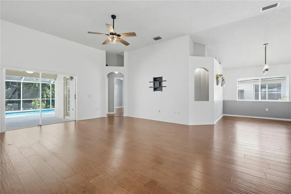 10236 Charleston Corner Road Tampa FL 33635