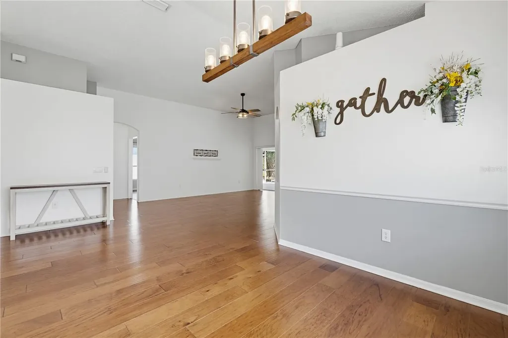 10236 Charleston Corner Road Tampa FL 33635