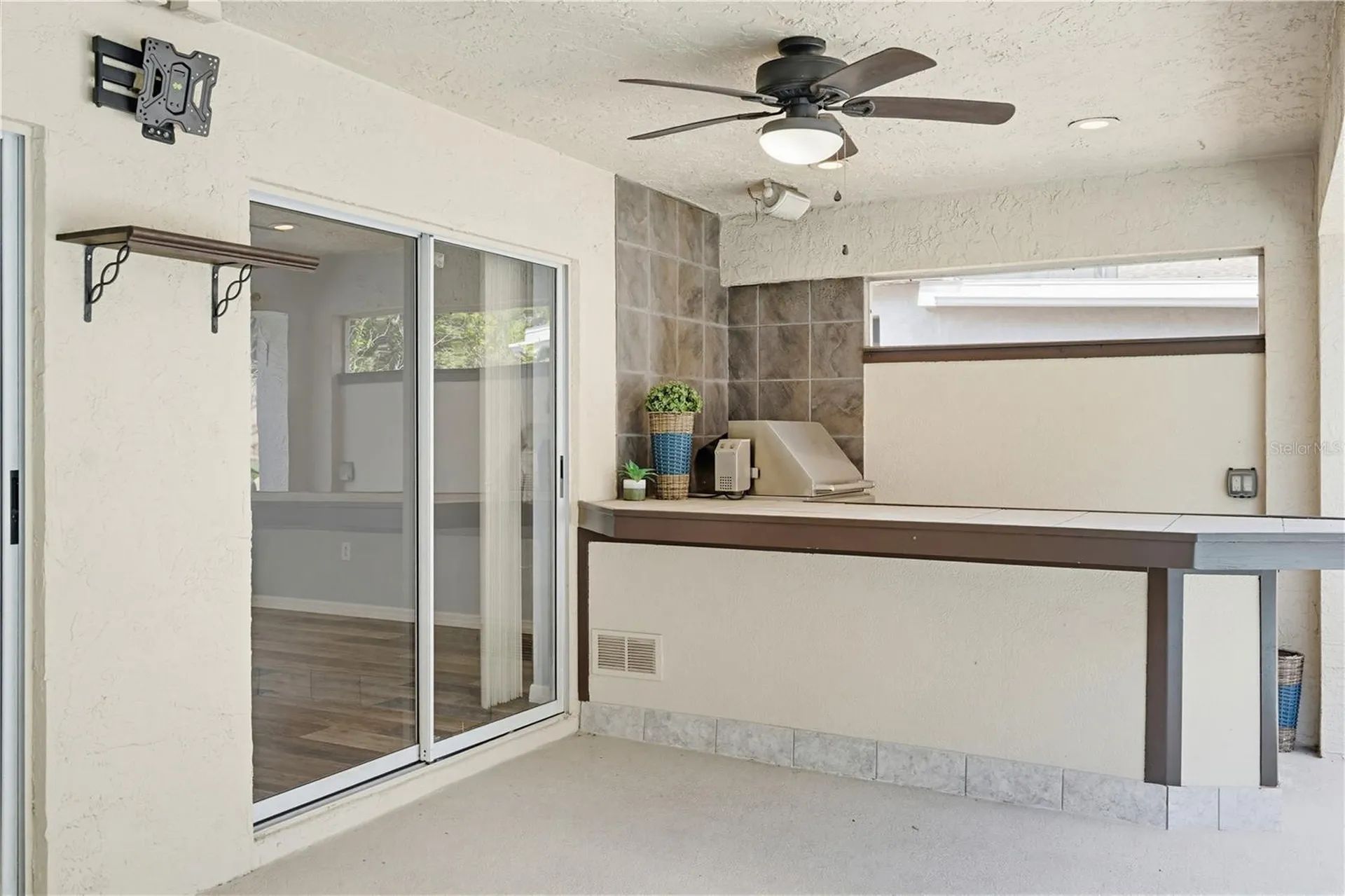 10236 Charleston Corner Road Tampa FL 33635