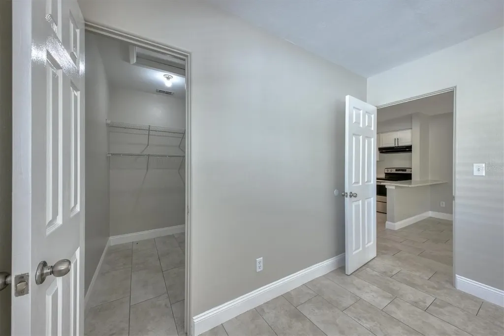 3815 1st Avenue N St Petersburg FL 33713
