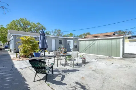 3815 1st Avenue N St Petersburg FL 33713