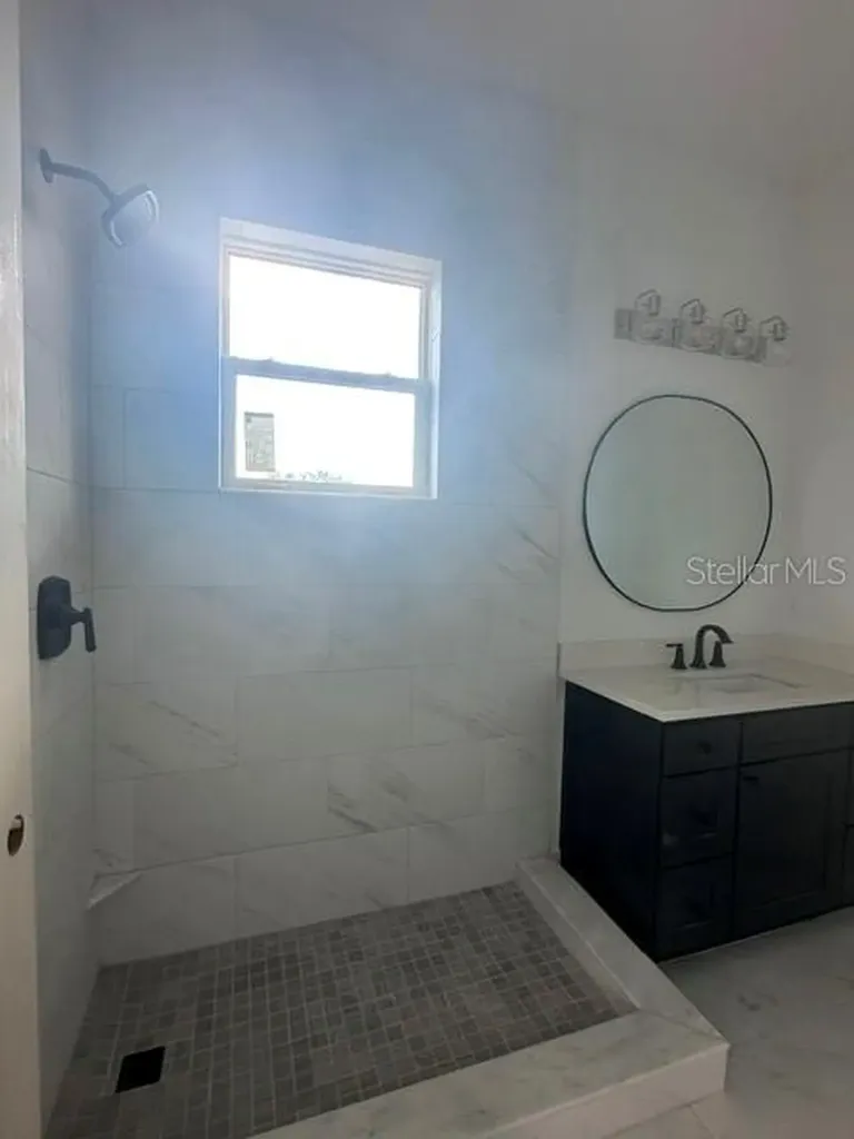 1531 29th Avenue N St Petersburg FL 33704