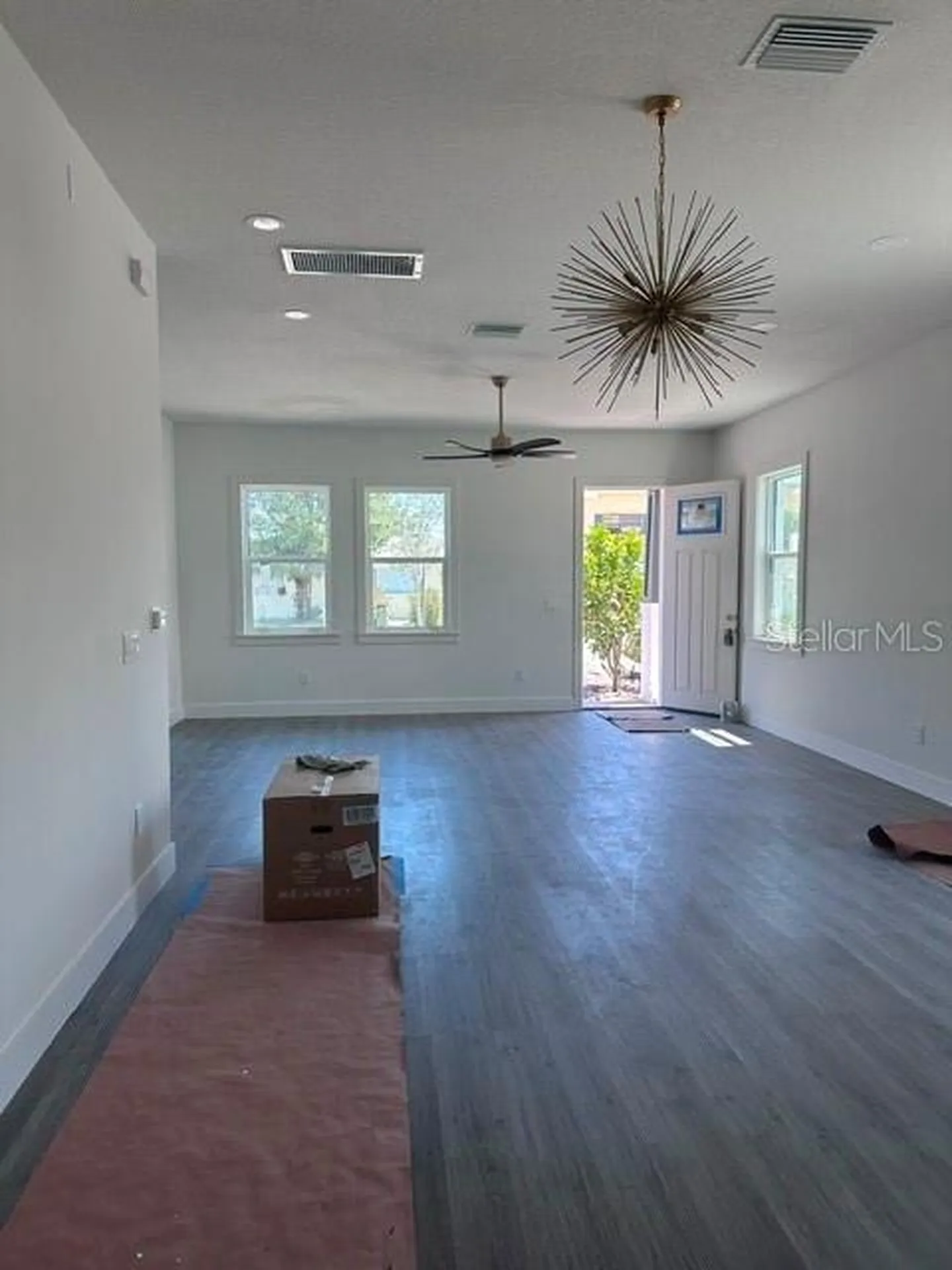 1531 29th Avenue N St Petersburg FL 33704