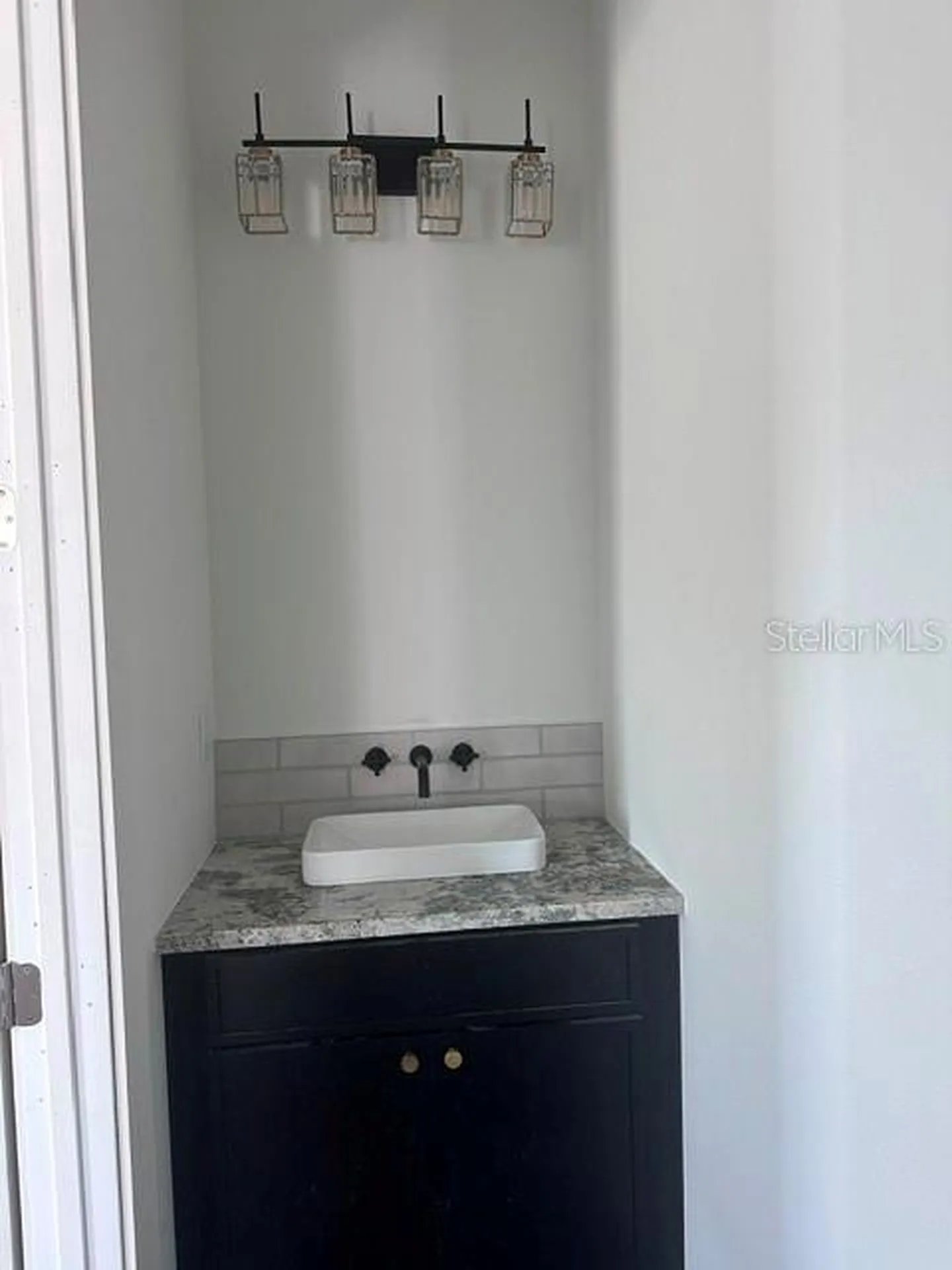 1531 29th Avenue N St Petersburg FL 33704