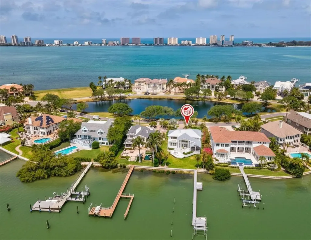433 St Andrews Drive Belleair FL 33756