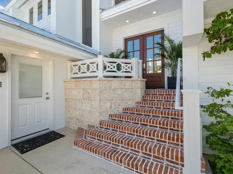 433 St Andrews Drive Belleair FL 33756