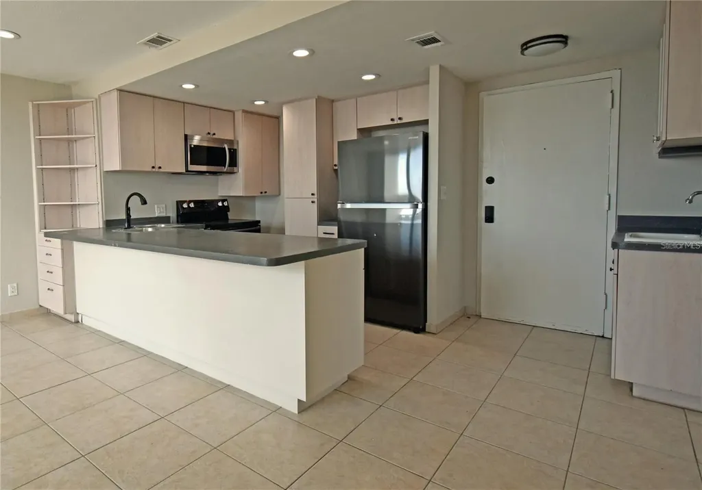 4015 Bayshore Boulevard Tampa FL 33611