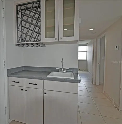 4015 Bayshore Boulevard Tampa FL 33611