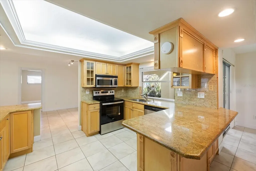 5151 Oakmont Place Sarasota FL 34242