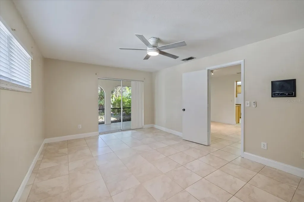 5151 Oakmont Place Sarasota FL 34242