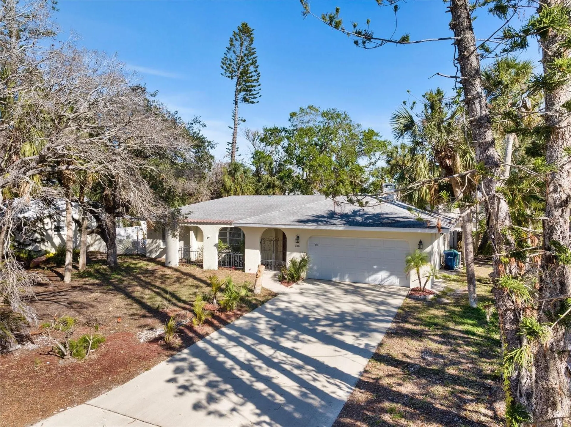 5151 Oakmont Place Sarasota FL 34242
