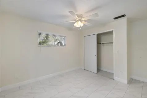 5151 Oakmont Place Sarasota FL 34242