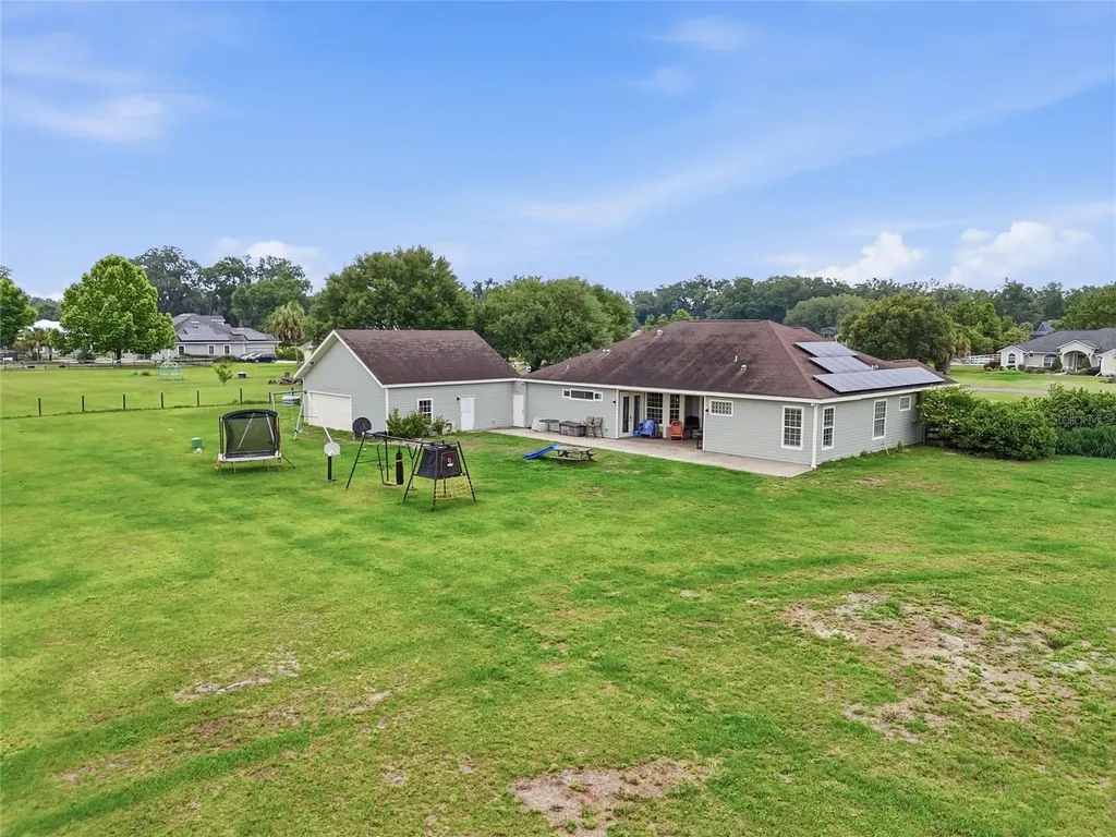 25672 NW 173rd Avenue High Springs FL 32643