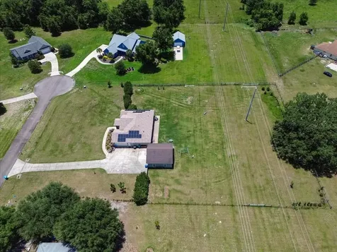 25672 NW 173rd Avenue High Springs FL 32643