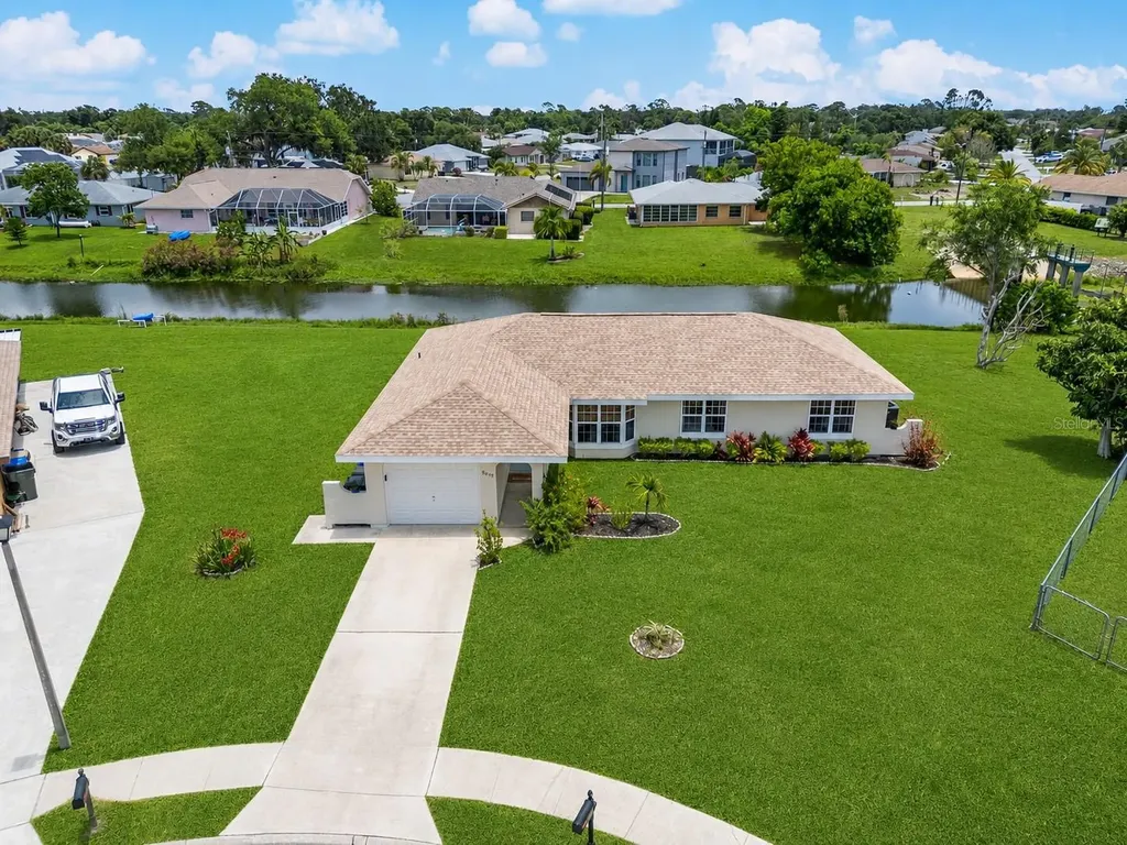 5698 Lingle Street North Port FL 34287